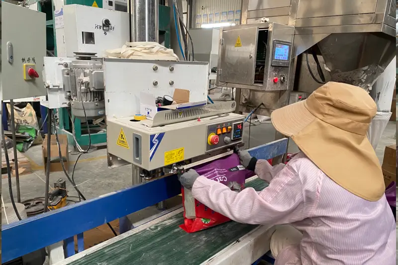 cat litter packaing process